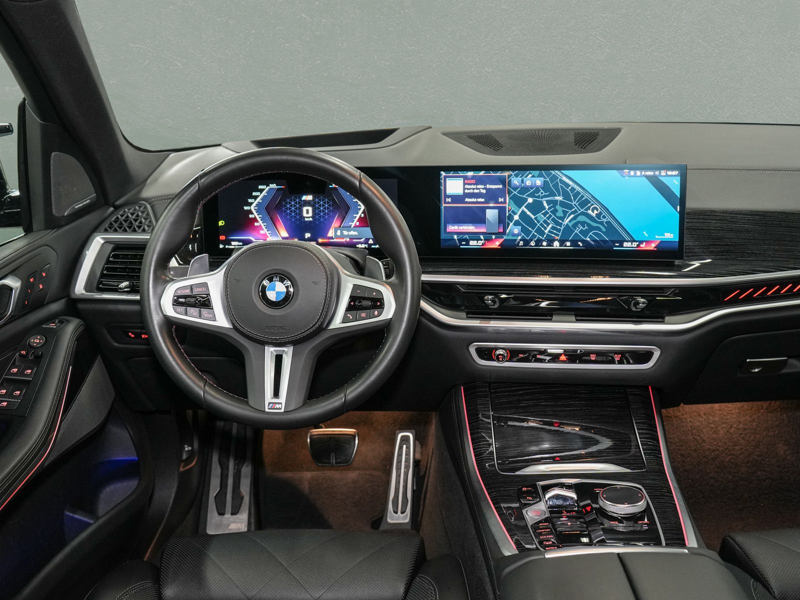 Fahrzeugabbildung BMW X5 M60i - M-SportPro|Sitzklima+Massage|IAL|21"