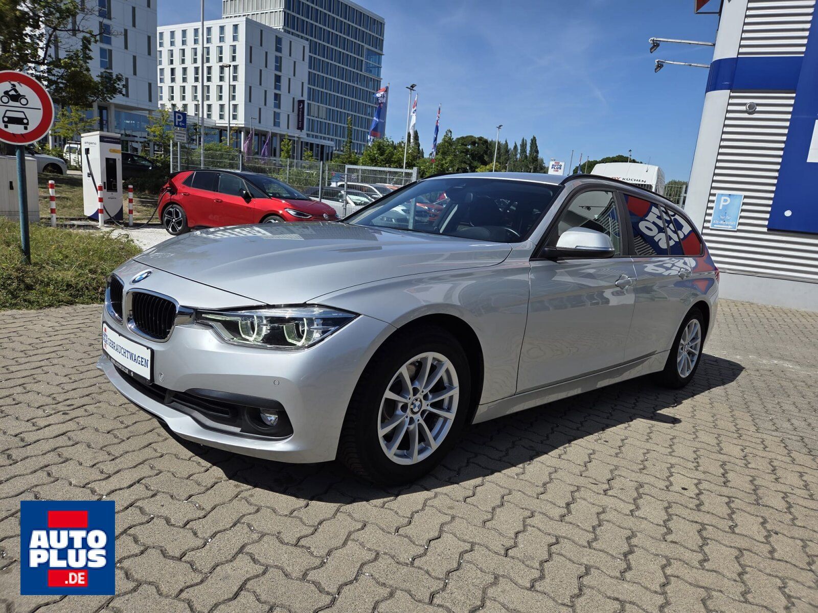 BMW 320 - 1