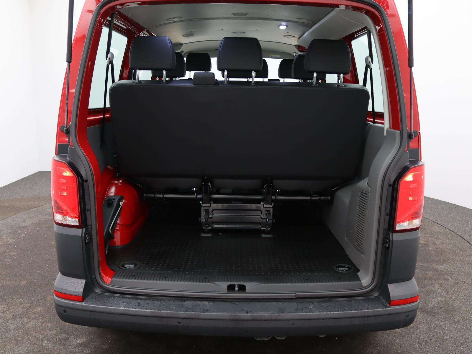 Volkswagen T6 Kombi - Bild 9