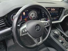 VW Touareg 4Motion R-line Black Edition 286PS