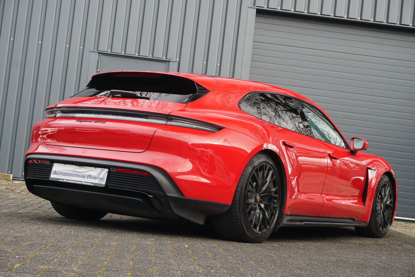 Porsche Taycan - Bild 7