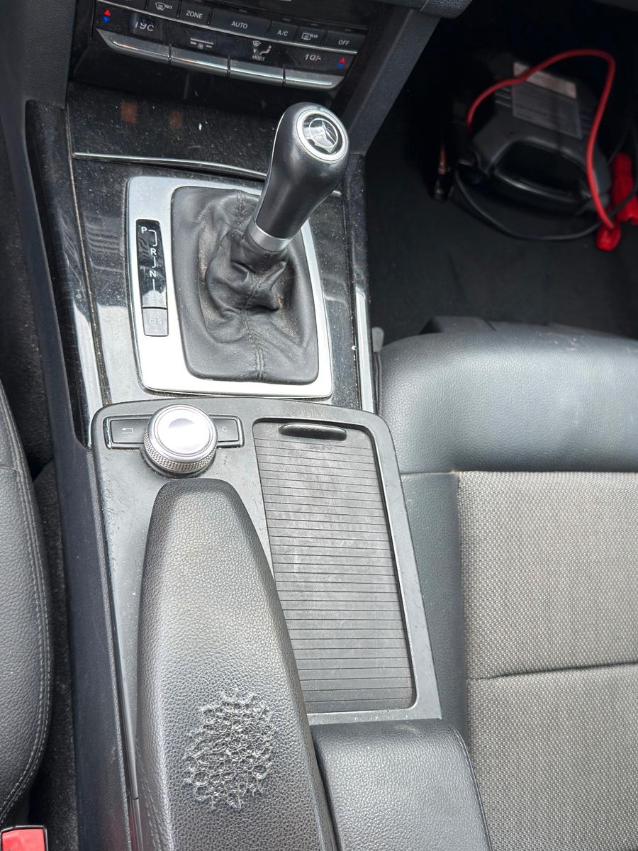Mercedes-Benz E 220 CDI T BlueEFFICIENCY AVANTGARDE Tüv Neu