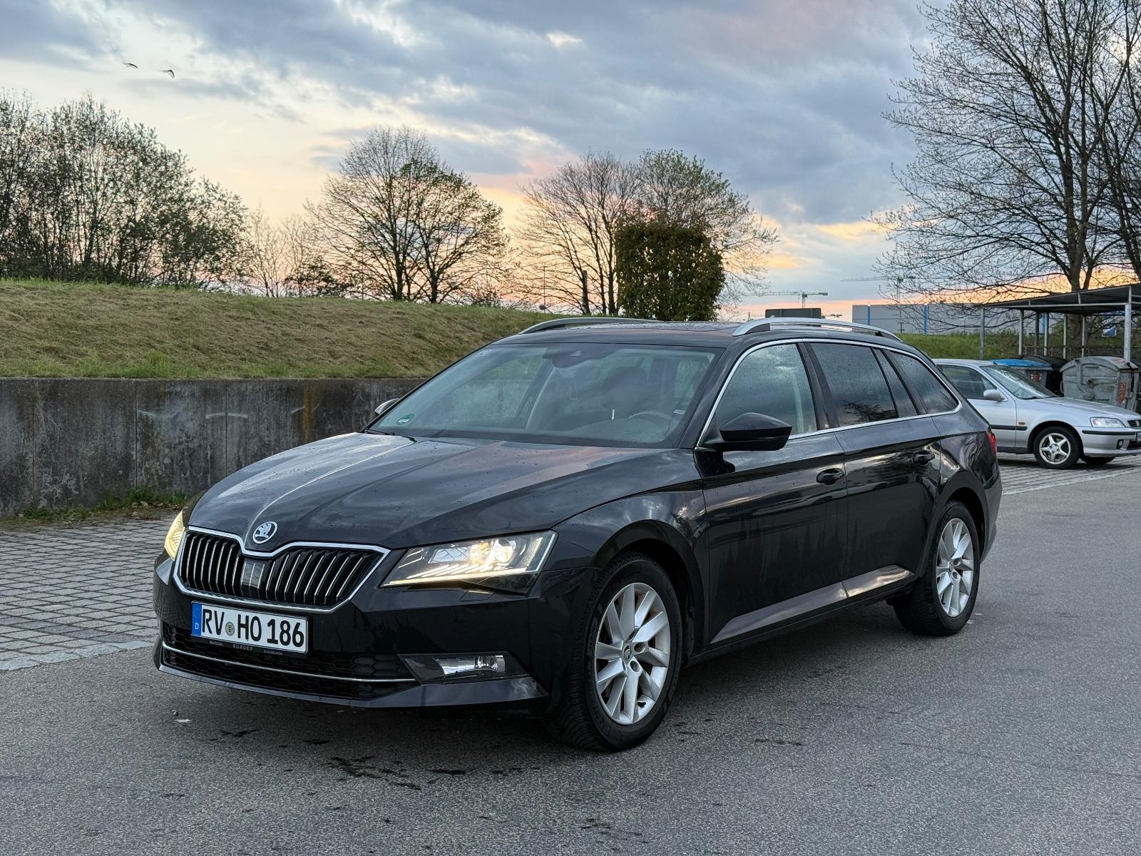 Skoda Superb Combi Style 4x4