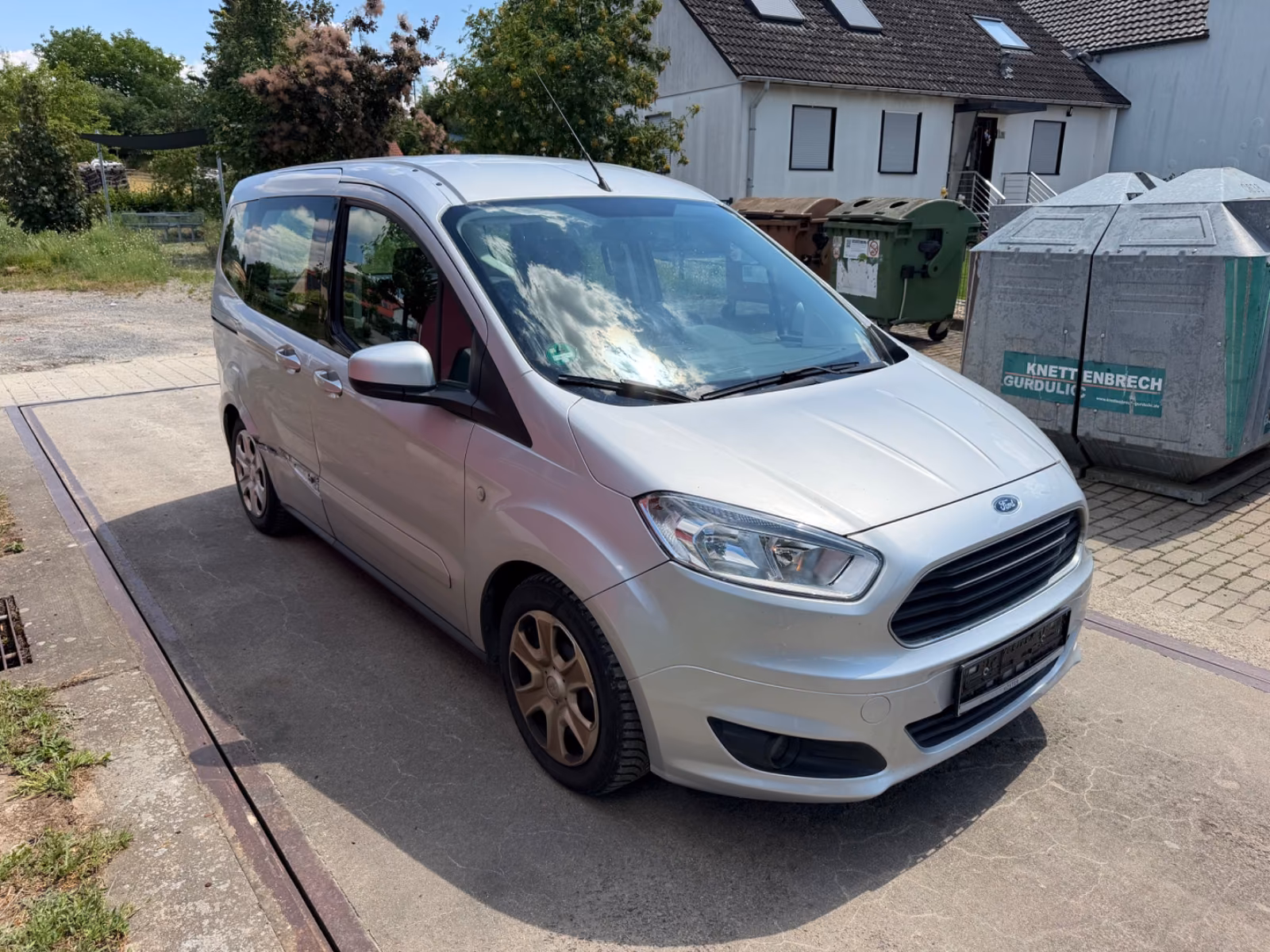 Ford Tourneo Courier Trend TÜV KLIMA