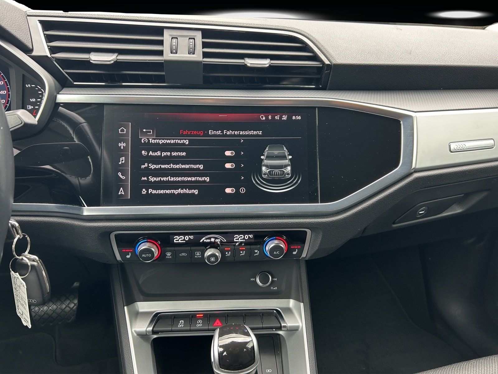 Fahrzeugabbildung Audi Q3 35 1.5 TFSI S-Tr./VIRTUAL/LED/MMI-NAVI+/SHZ/