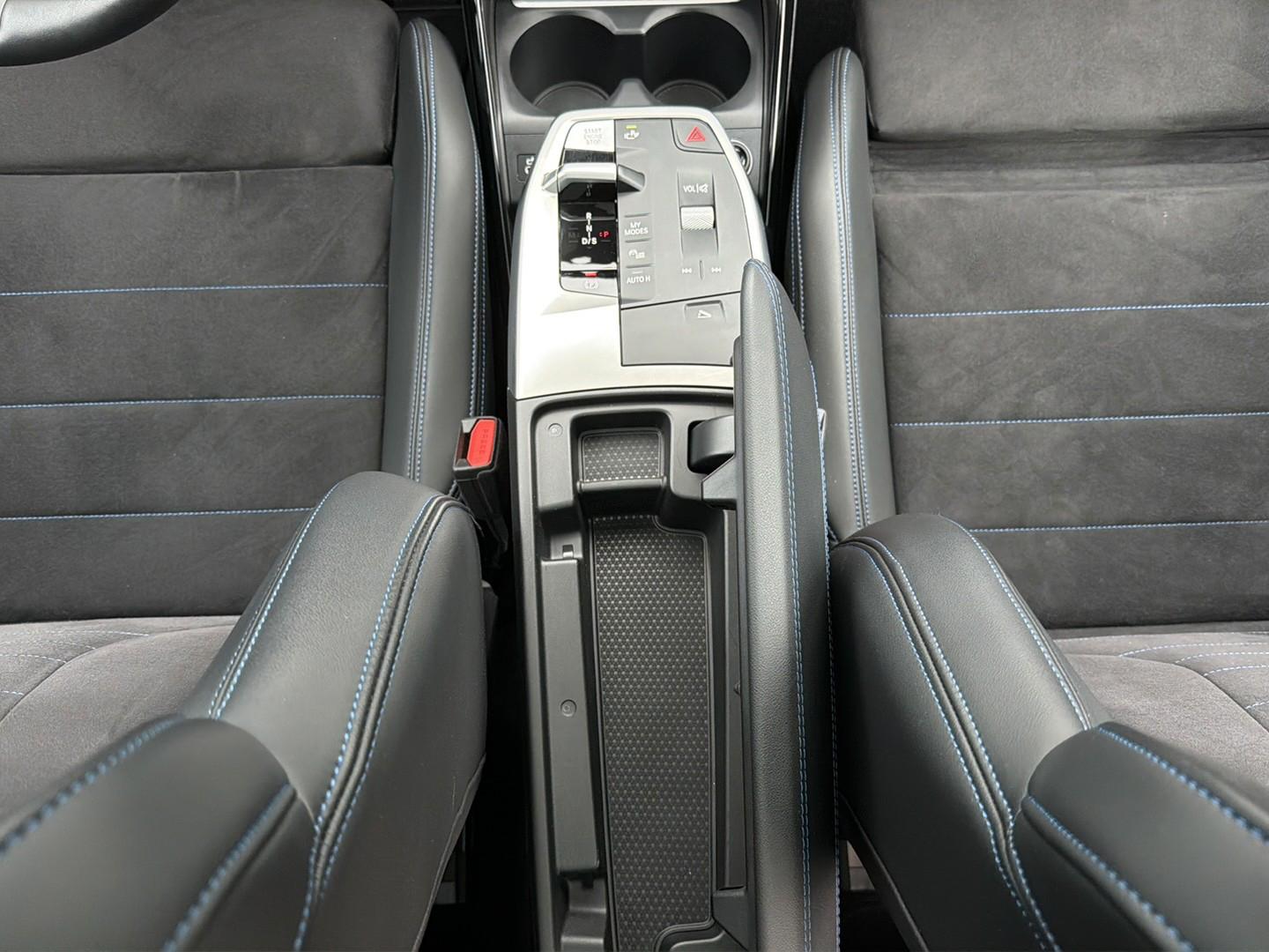 BMW 218 Active Tourer 218i Active Tourer M Sport ACC PANO H&K 2ZK HuD, миниатюра 25