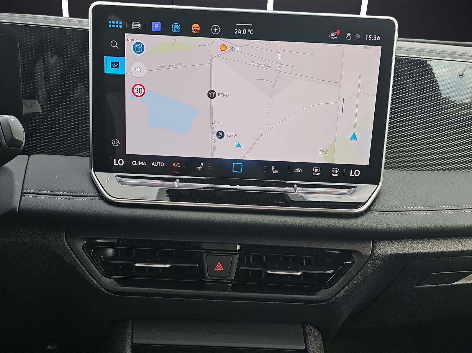 Fahrzeugabbildung Volkswagen Tiguan Life eTSI DSG LED+ ACC AHK SH AID LRHzg R