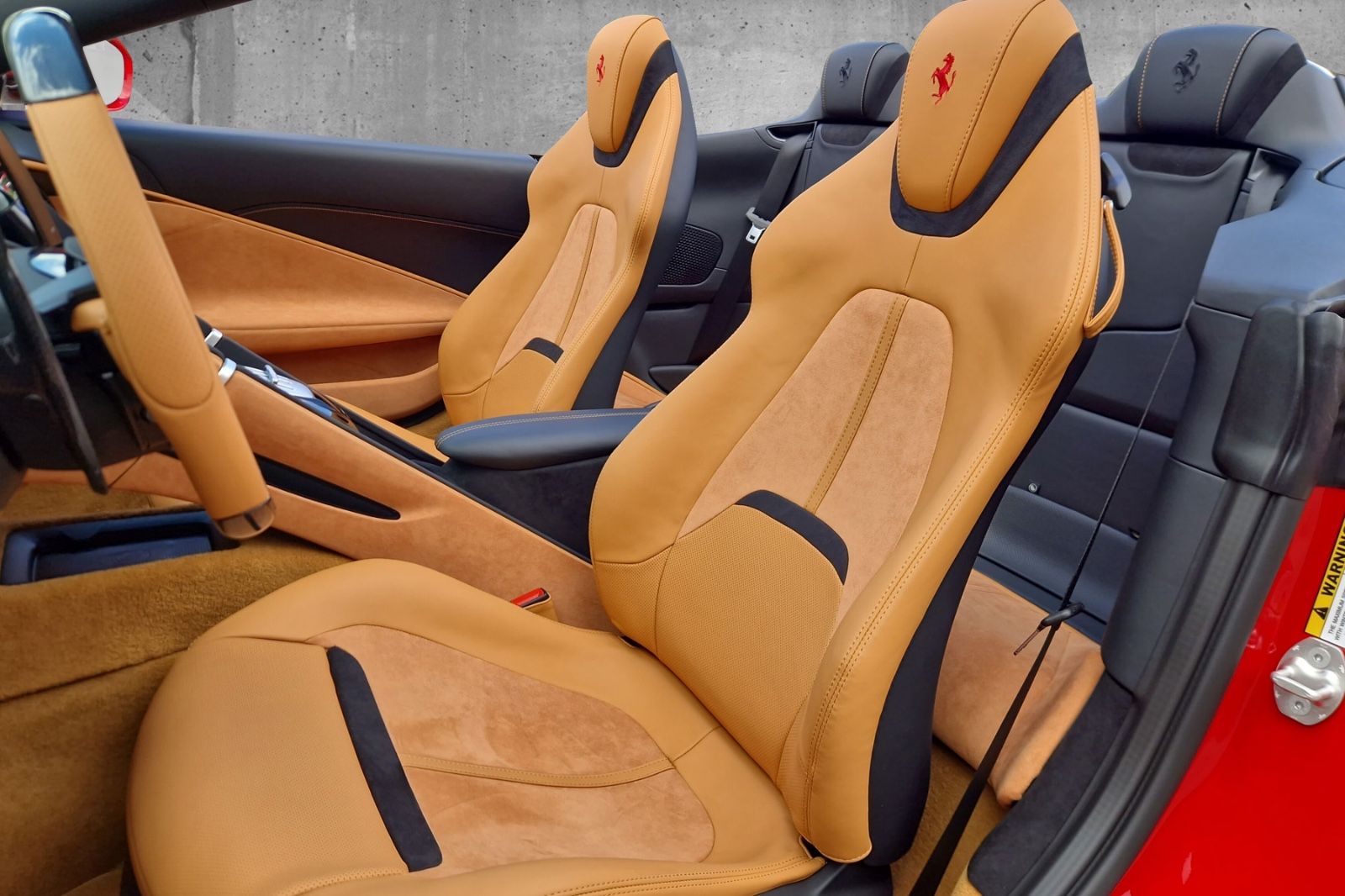 Fahrzeugabbildung Ferrari Roma Spider *Carbon*SurroundView*neu*