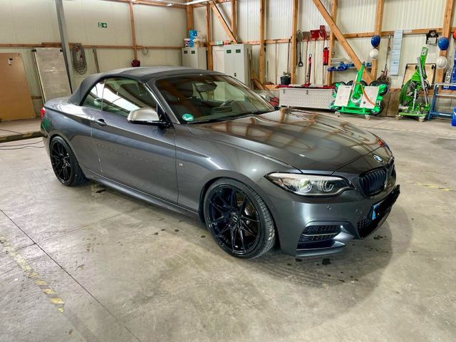 BMW M 240i Cabrio Voll Top Heckantrieb