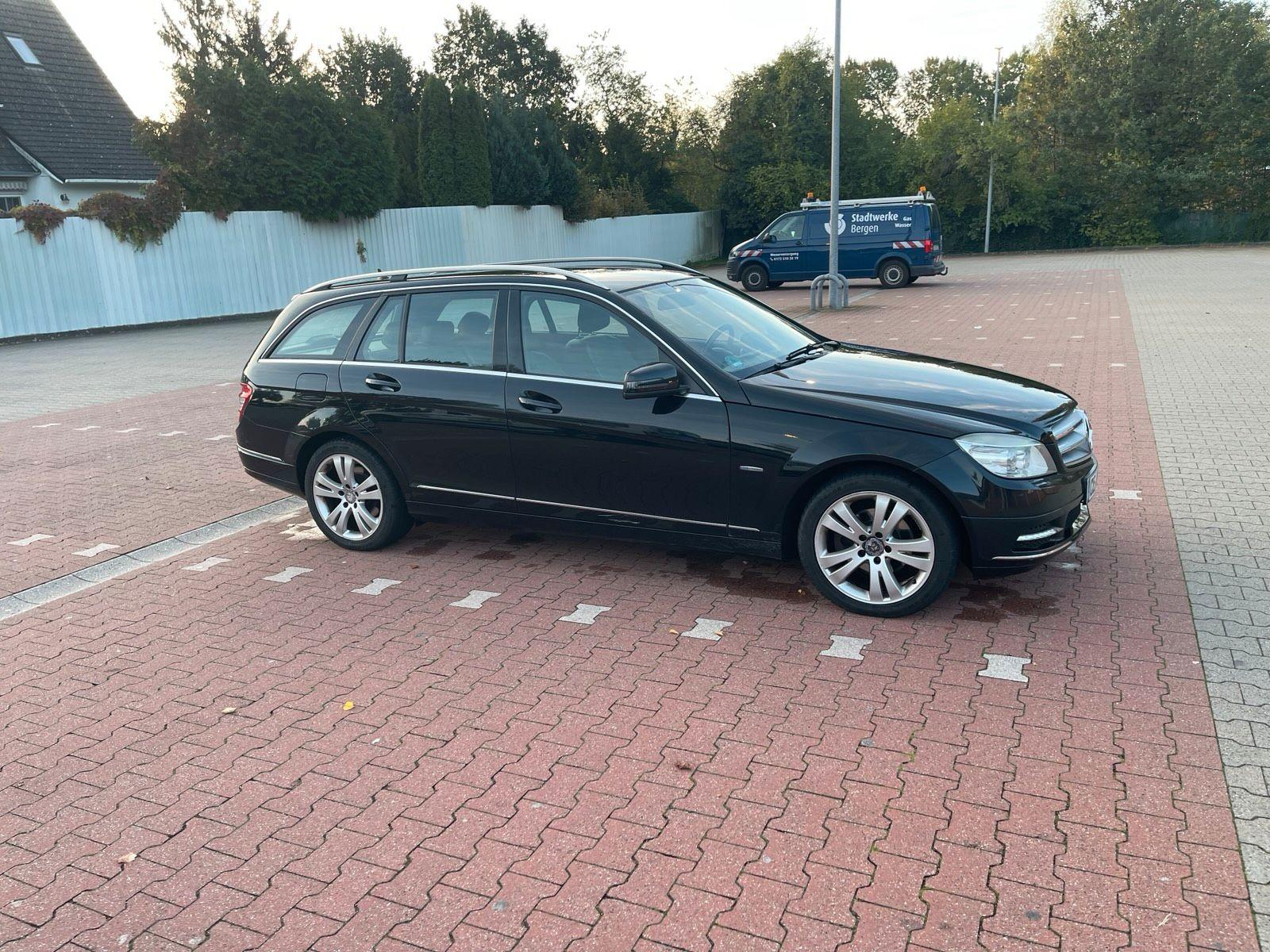 Mercedes-Benz 200