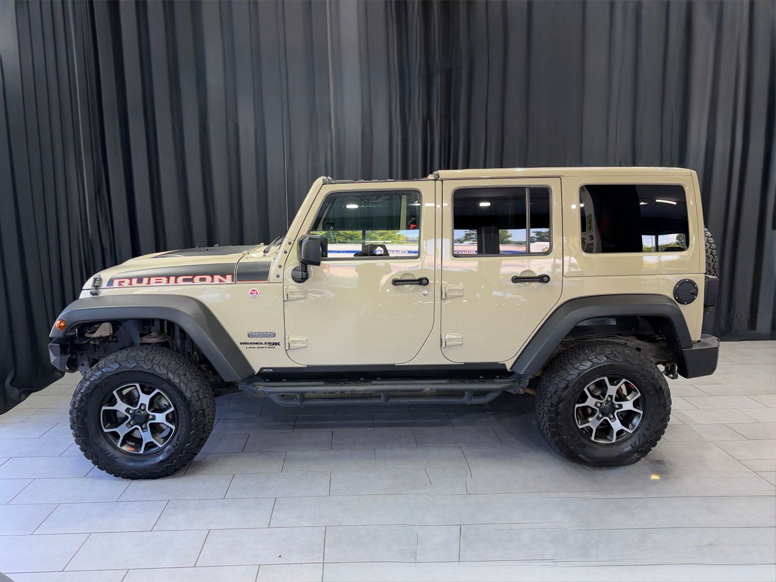 Fahrzeugabbildung Jeep Wrangler Unlimited Rubicon Recon Offroad|Alpine