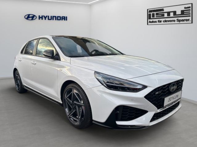 Fahrzeugabbildung Hyundai i30 N Line Mild-Hybrid 1.5 T-GDI Sitz-Paket+Pano