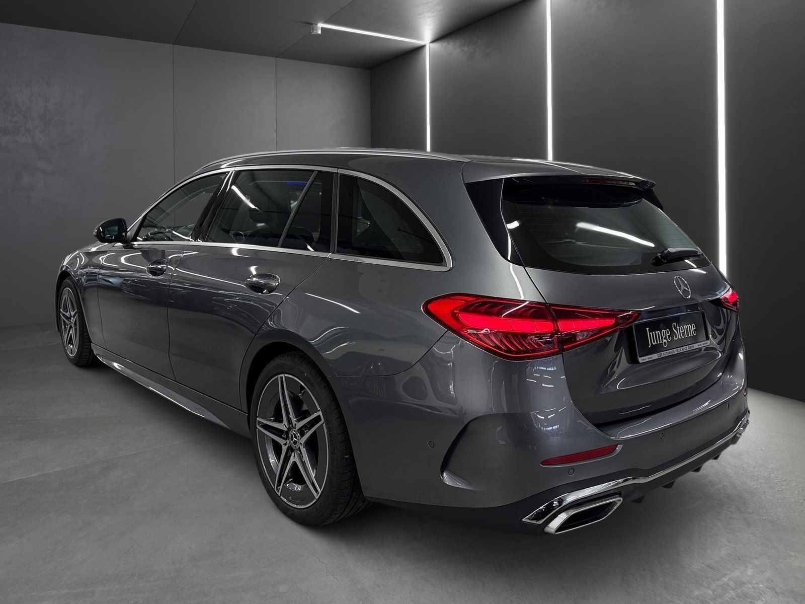 Fahrzeugabbildung Mercedes-Benz C 200 T AMG Prem.*Distronic*Totwink*360°*Memory*