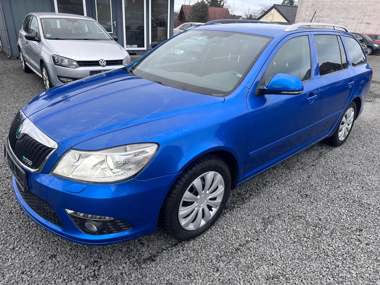 Skoda Octavia Combi RS Klima*Leder*Xenon*Autom.
