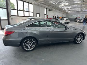 Mercedes E 350 - 4