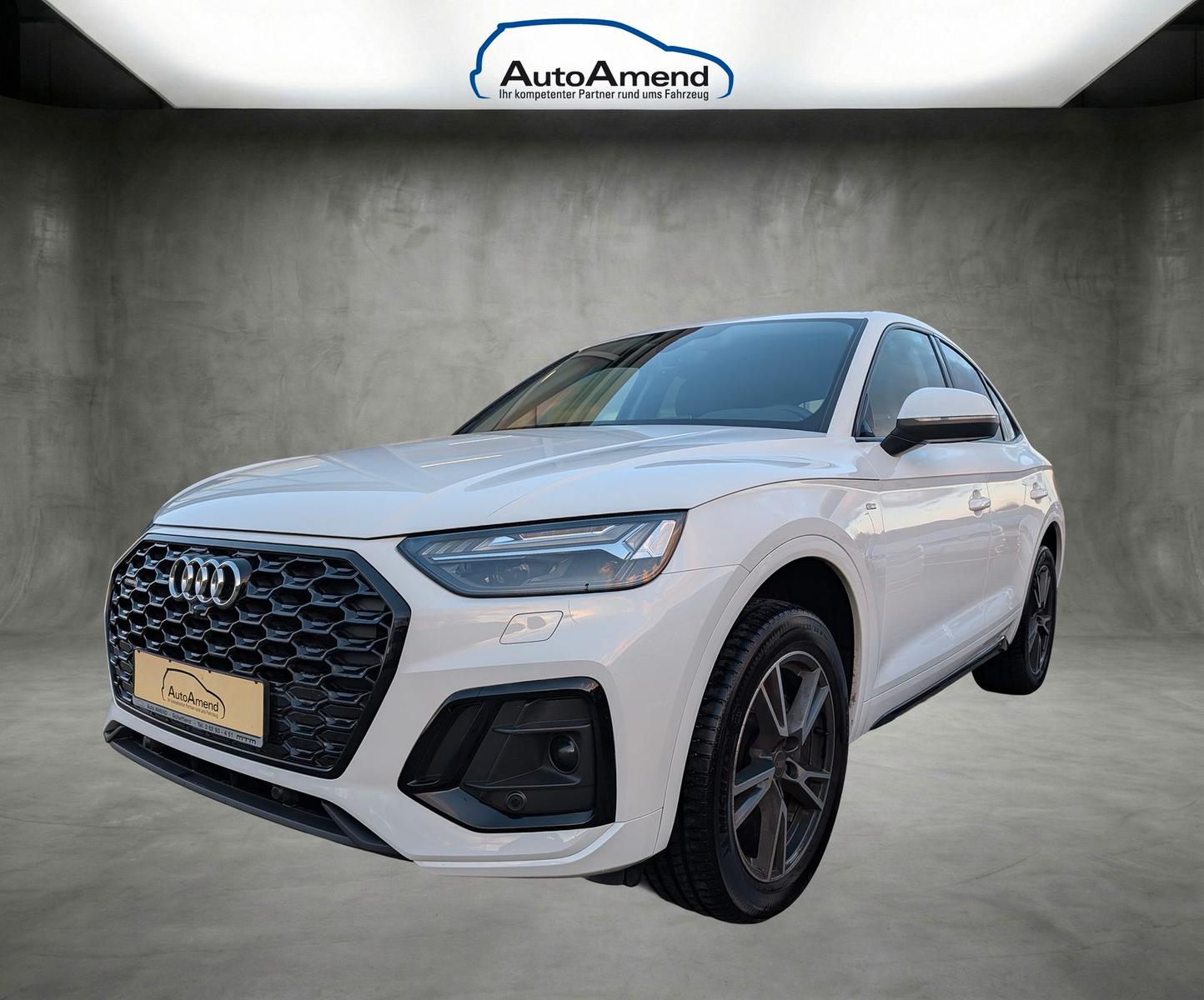 Audi Q5 40 TDI quattro S line MATRIX RFK PDC el. H...