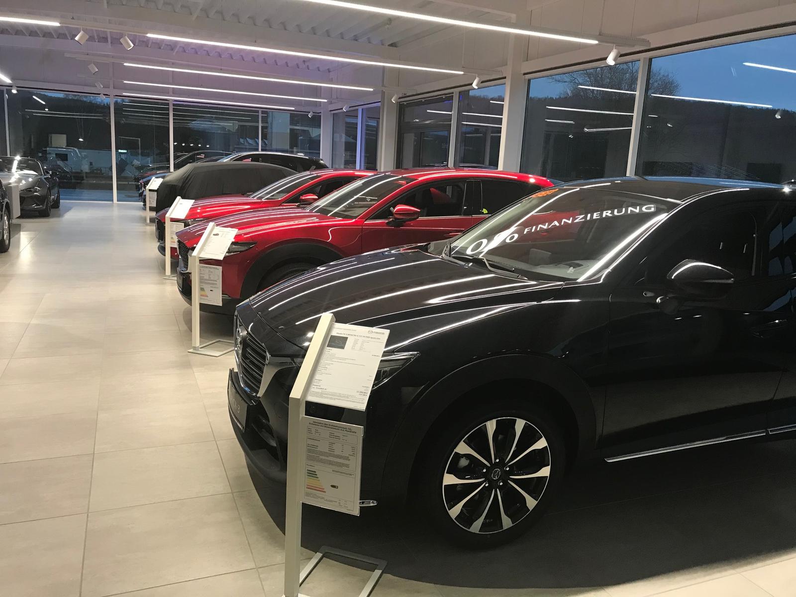 showroom-image-bottom