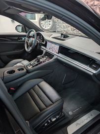 Porsche Panamera - 7