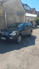 Mercedes-Benz mercedes 270cdi top Zustand mit 2 jahre tüv - Mercedes-Benz 270: M