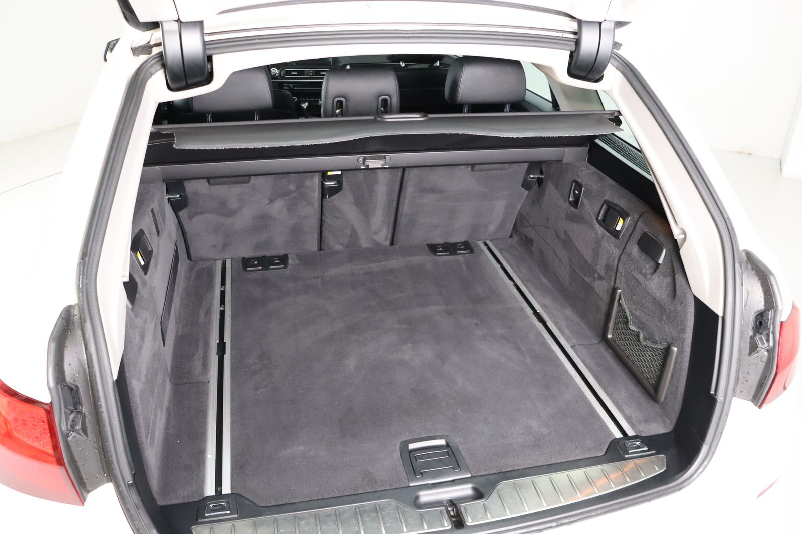 Fahrzeugabbildung BMW 525 d Touring * Navi * Bi-Xenon * Keyless *