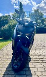 Yamaha X-MAX 125 Tech Max - YAMAHA ROLLER 125 MAX