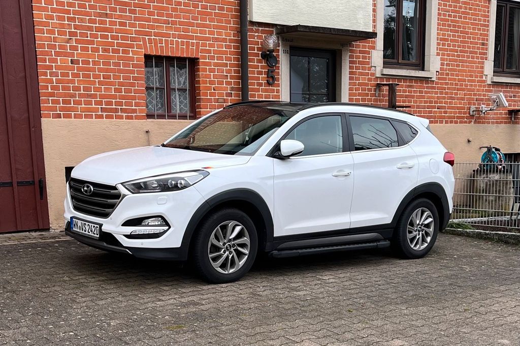 Image of Hyundai TUCSON