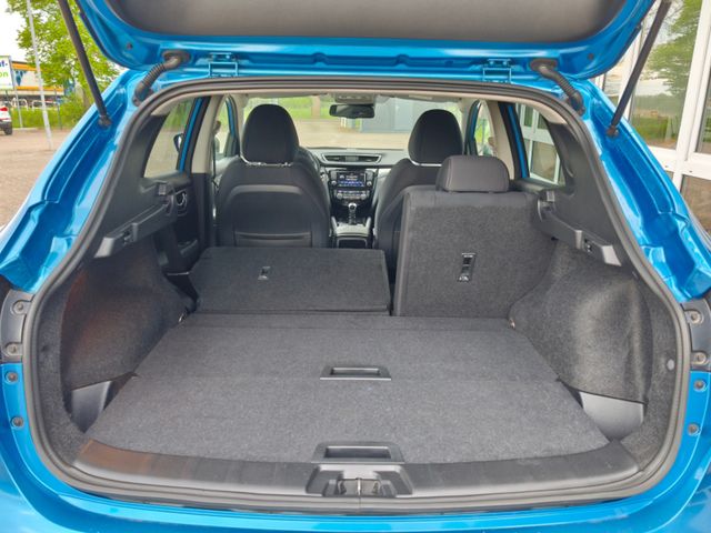 Nissan Qashqai N-Connecta*Navi*AHK*SHZ*360-Grad-Kamera*