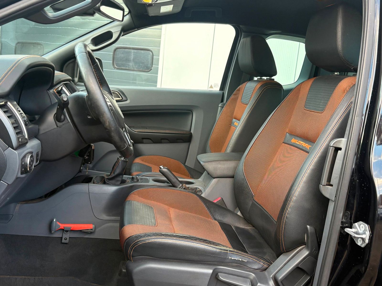 Ford Ranger 3.2TDCi 200pk Wildtrak Supercab 4x4 Clima imagem 3