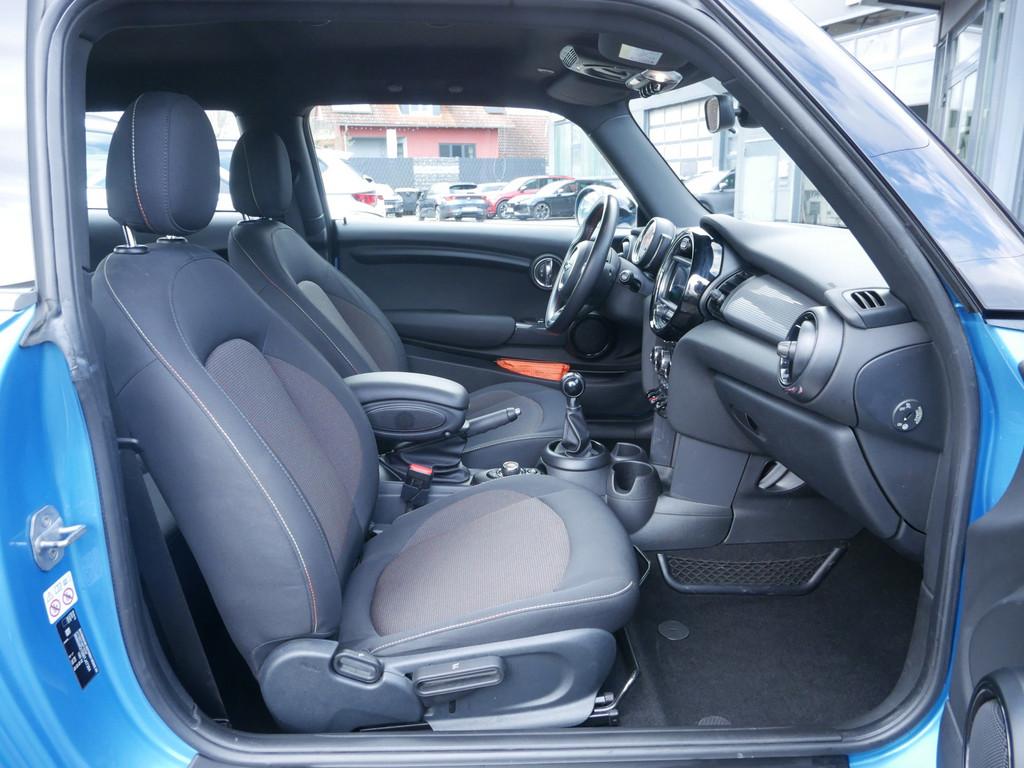 MINI Cooper 1.5 Cooper PDC SHZ NAVI FACEL. PEPPER