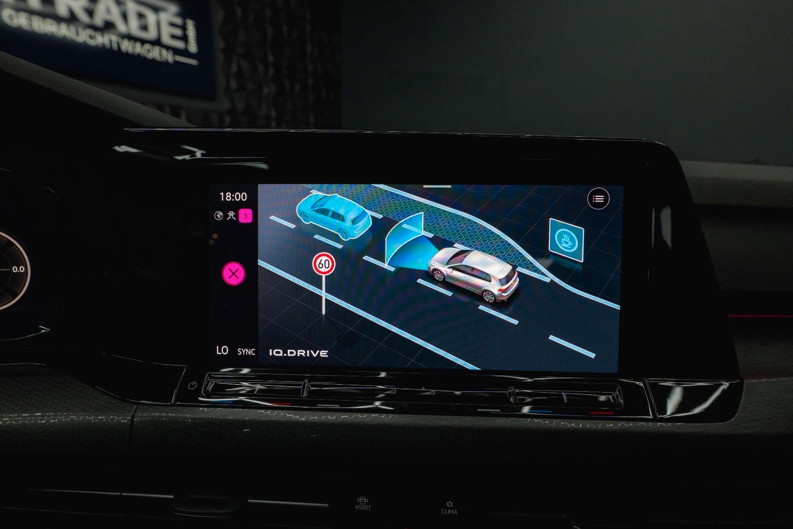 Volkswagen Golf VIII Lim. GTI *LED+*Digital Tacho*1.Hand*, миниатюра 27
