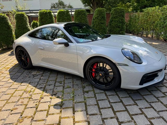 Porsche 992 Carrera GTS / Approved bis 6/2026