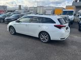 Toyota Auris Touring Sports Hybrid Executive - Toyota Auris Hybrid (/Elektro) Executive mit Benzin-Antrieb