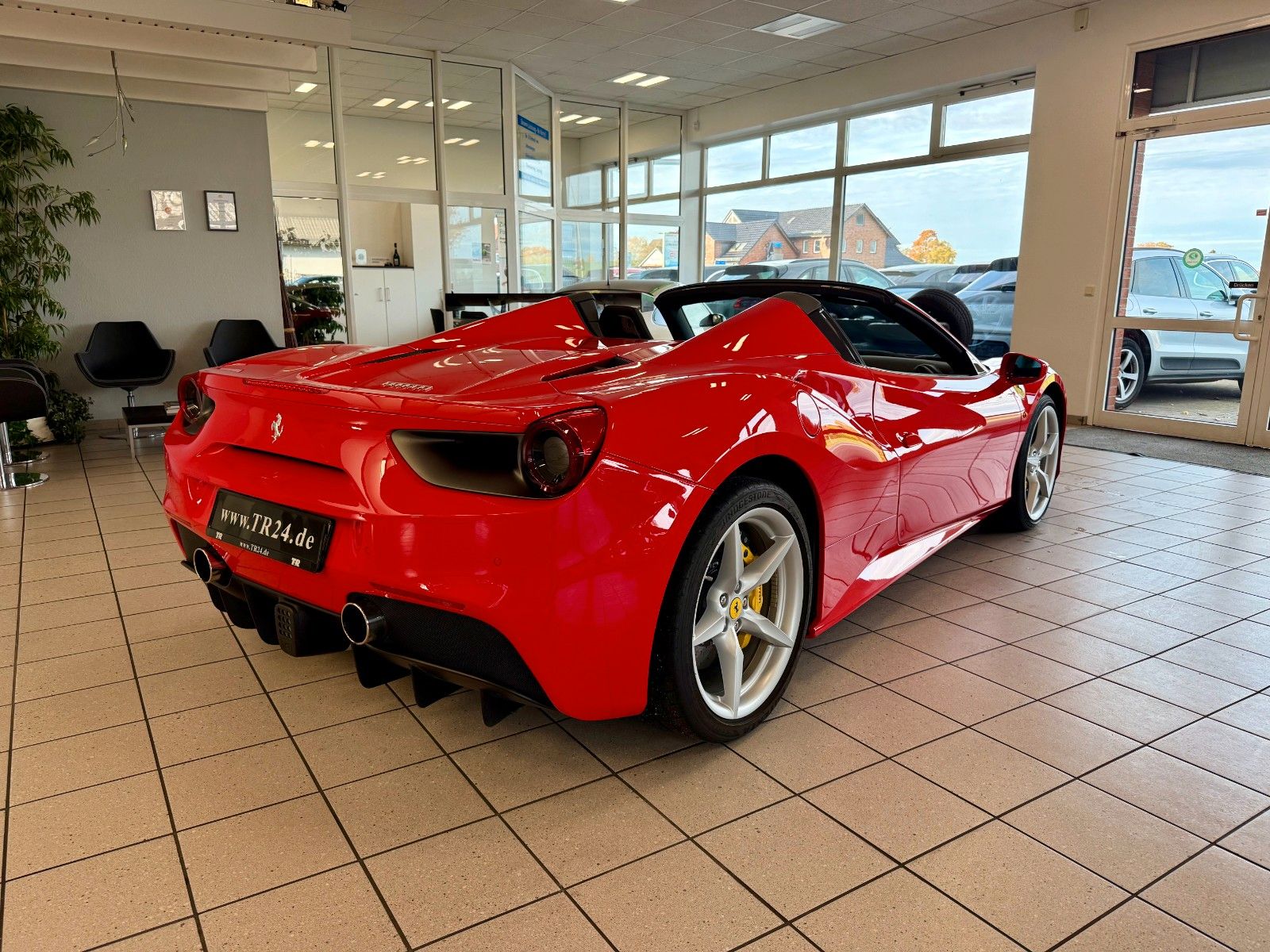 Fahrzeugabbildung Ferrari 488 Spider F1 LIFT / RACINGSEATS / KAMERA