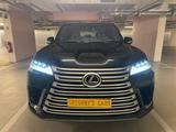 Lexus SIGNATURE+7Seats+TwinTURBO+2026mod+EUversion - Lexus LX-Serie mit Panoramadach