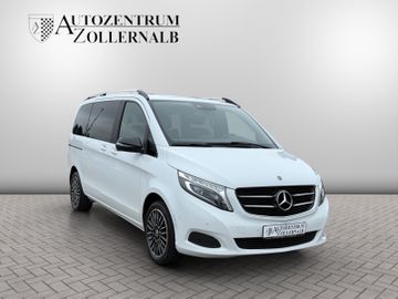 Mercedes V 220 - 8