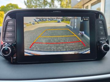 Hyundai Tucson Premium*Autom*LED*Kamera*Navi*PDC*SHZ*