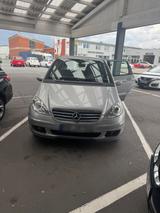 Mercedes-Benz Mercedes A200 - gebrauchte Mercedes-Benz A 200 aus dem Jahr 2008