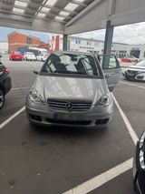 Mercedes-Benz Mercedes A200 - Mercedes-Benz A 200 aus 2008