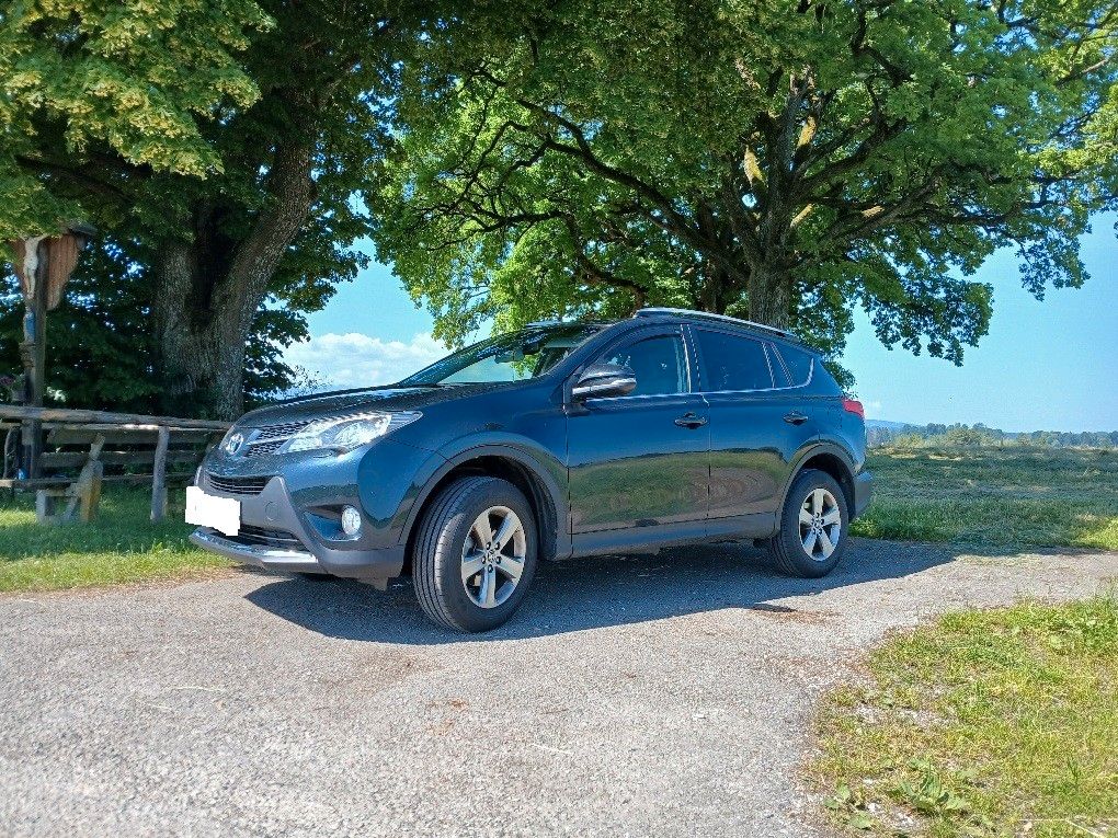 Image of Toyota RAV 4