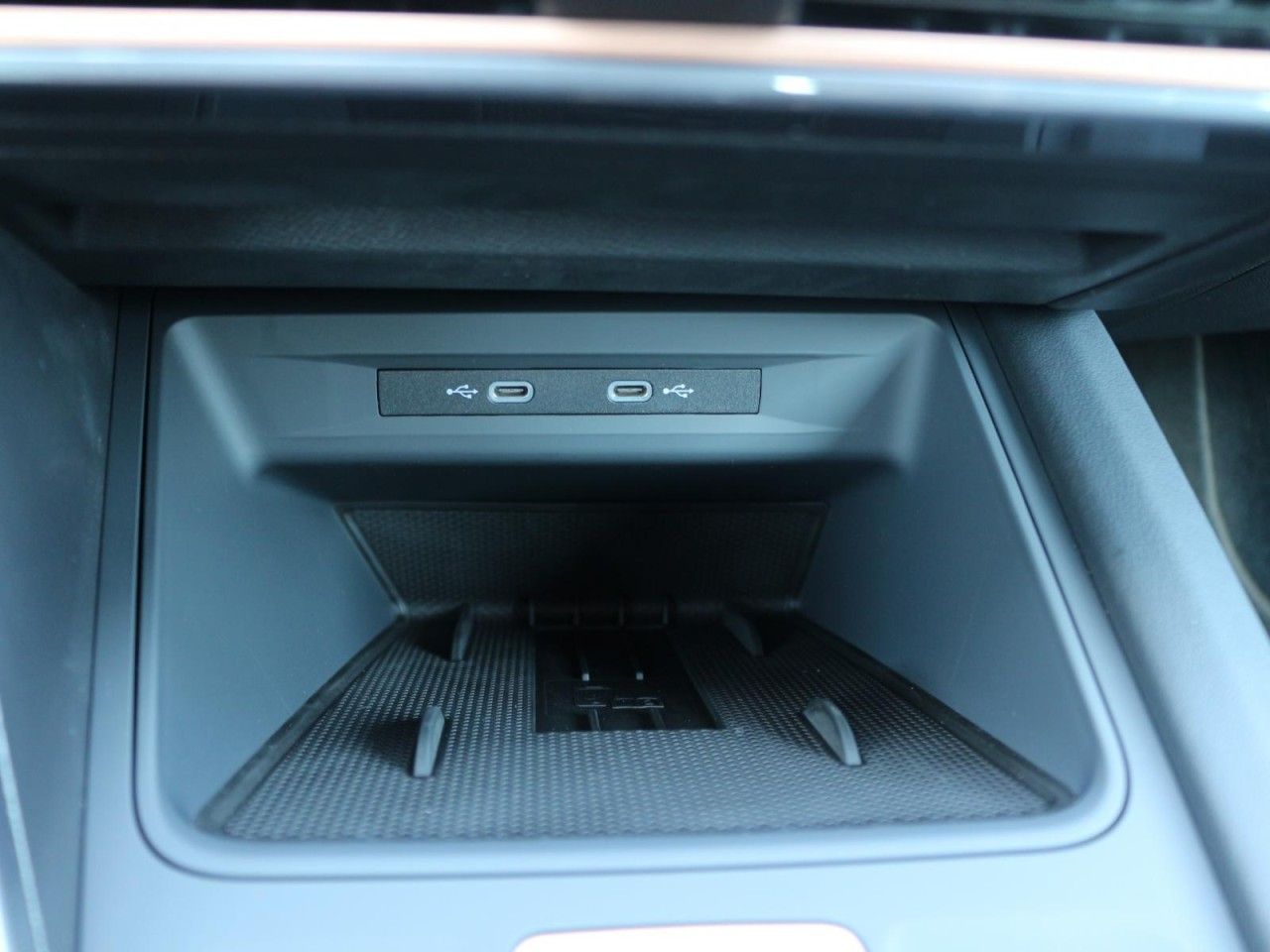 Fahrzeugabbildung CUPRA Formentor 1.5 110 kW eTSI