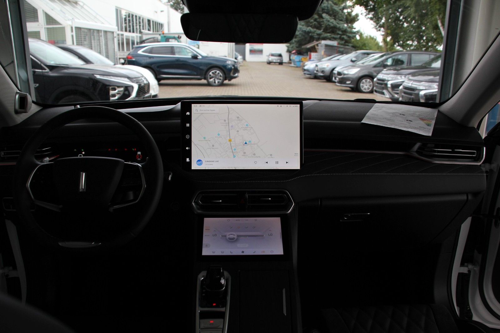 Fahrzeugabbildung GWM WEY03 LUXURY 4WD PHEV Pano, Sitzk., Winter