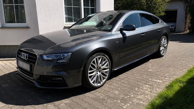 AUDI Audi A5 Sportback Quattro 3xS-Line
