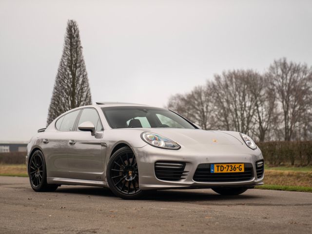 Porsche Panamera 4.8 GTS | Chrono | Carbon | Schiebedach