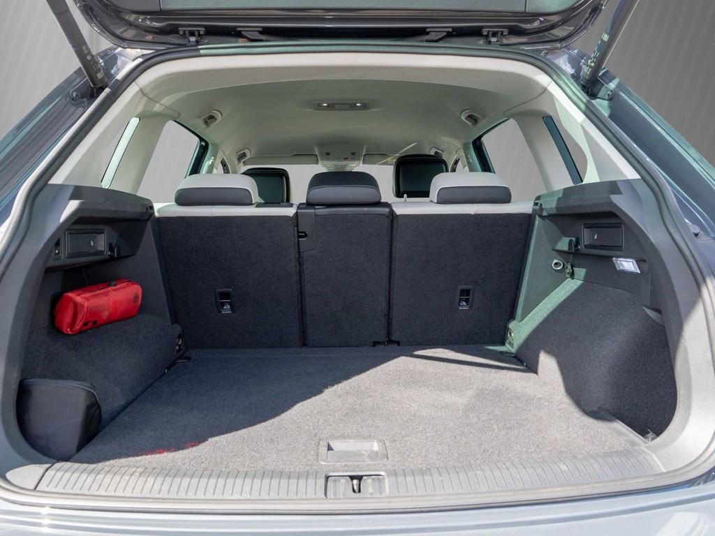 Volkswagen Tiguan 2.0 TDI Urban Sport AHK, Rear-View, Navi, миниатюра 6