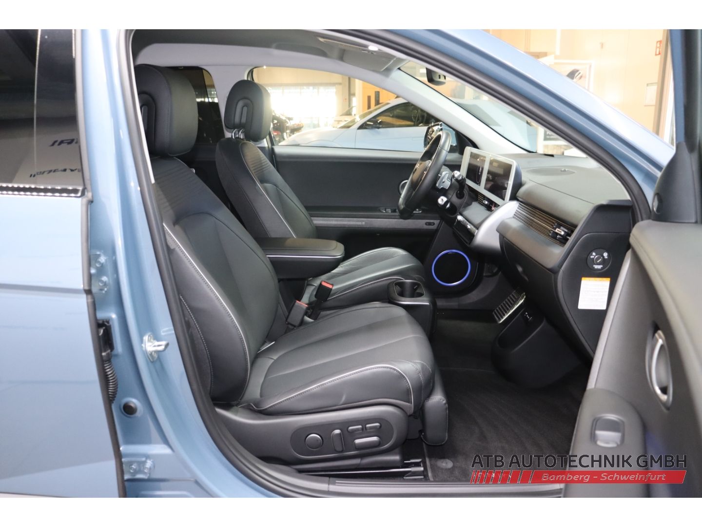 Fahrzeugabbildung Hyundai IONIQ 5 UNIQ 4WD 77,4 kWh Relax-Paket 20''LM-Fel