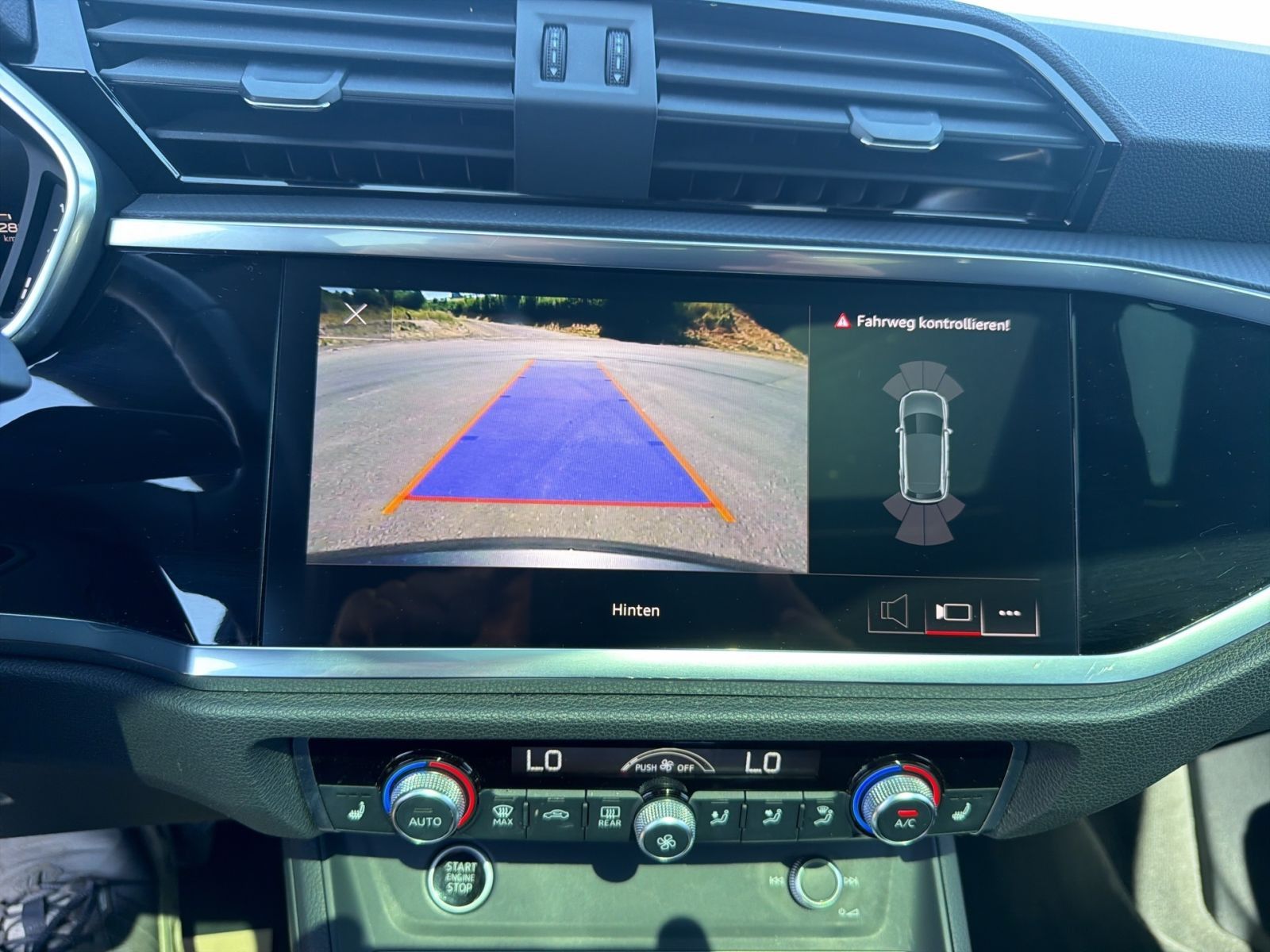 Audi Q3 S line 35 TFSI S tr AHK/Nav/Pano/ASI/sound/19 foto 24