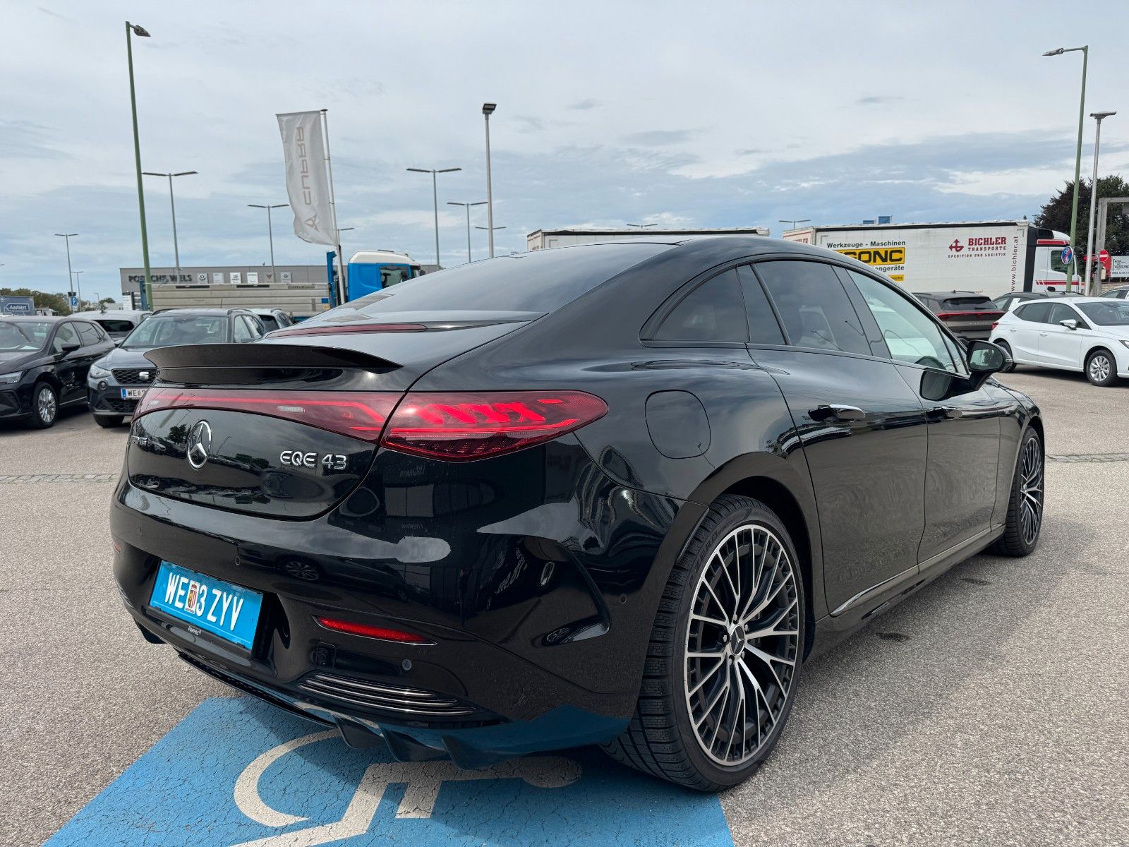 Mercedes-Benz EQE 43 AMG 4matic 90,6kWh Aut. Netto € 37.375.- imagem 3