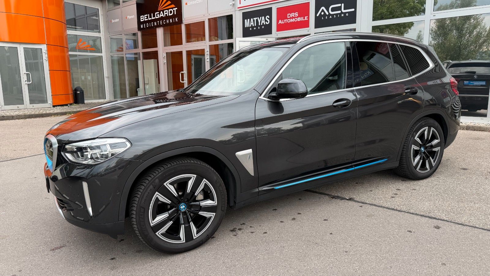 BMW iX3 Impressive/HeadUp/Pano/Gestik/H&K/Leder imagem 2