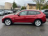 BMW X1 20 d sDrive - BMW X1: Rot