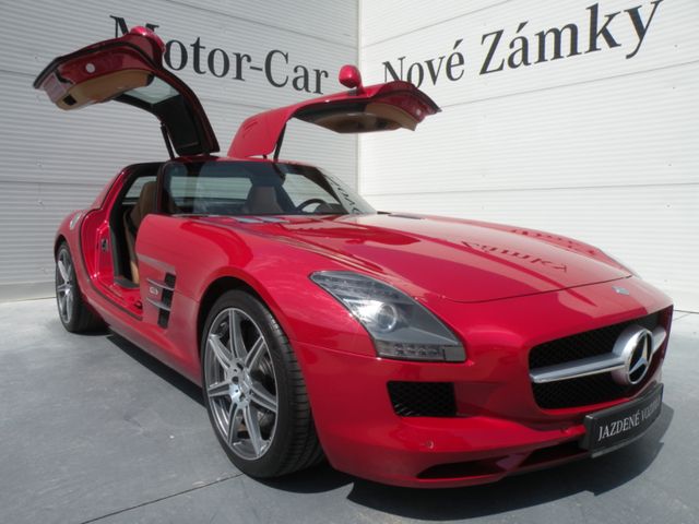 Mercedes-Benz SLS AMG Coupe